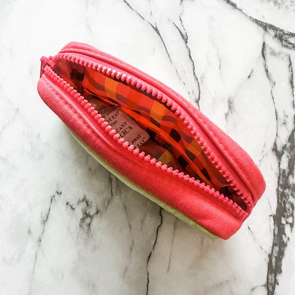 Benefit Cosmetics Let’s Brow Out Neon Cotton Pouch - Picture 4 of 5